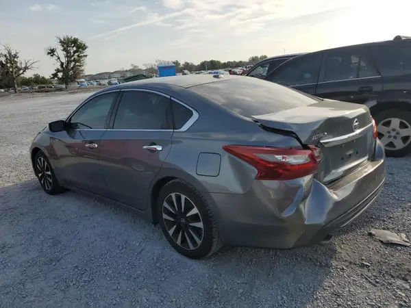 1N4AL3AP1JC280655 2018 NISSAN ALTIMA - Image 2