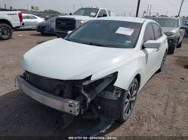 1N4AL3AP1JC283393 2018 NISSAN ALTIMA - Image 2