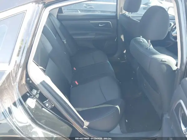 1N4AL3AP1JC285743 2018 NISSAN ALTIMA - Image 8