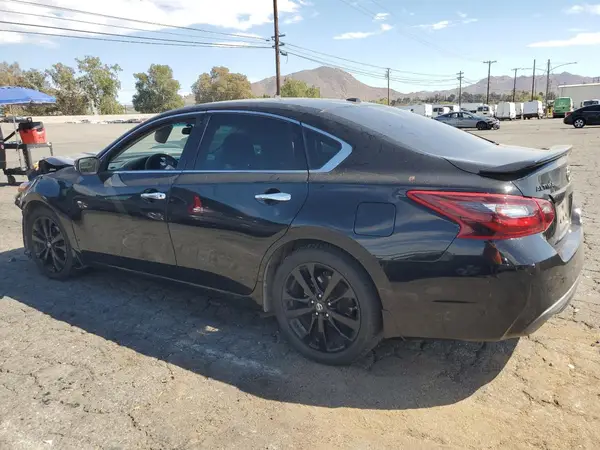 1N4AL3AP1JC287315 2018 NISSAN ALTIMA - Image 2