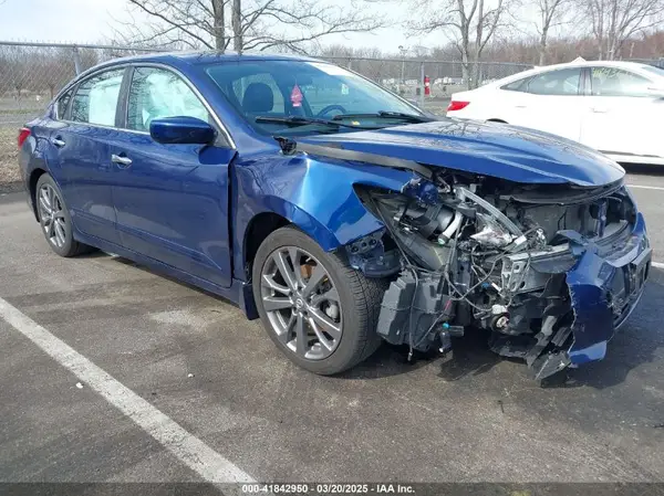 1N4AL3AP1JC287654 2018 NISSAN ALTIMA - Image 1