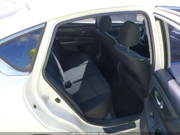 1N4AL3AP1JC291980 2018 NISSAN ALTIMA - Image 8