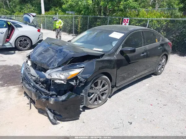 1N4AL3AP1JC293471 2018 NISSAN ALTIMA - Image 2