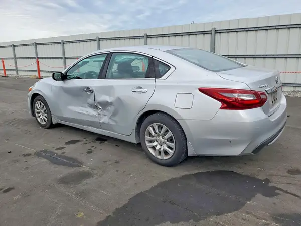 1N4AL3AP1JC294071 2018 NISSAN ALTIMA - Image 2