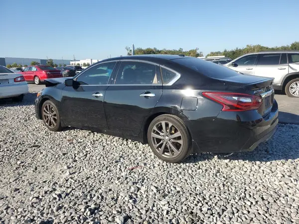 1N4AL3AP1JC295902 2018 NISSAN ALTIMA - Image 2