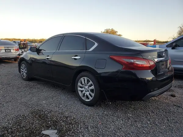 1N4AL3AP1JC471816 2018 NISSAN ALTIMA - Image 2