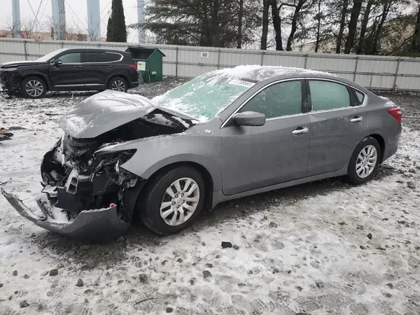 1N4AL3AP1JC471881 2018 NISSAN ALTIMA - Image 1