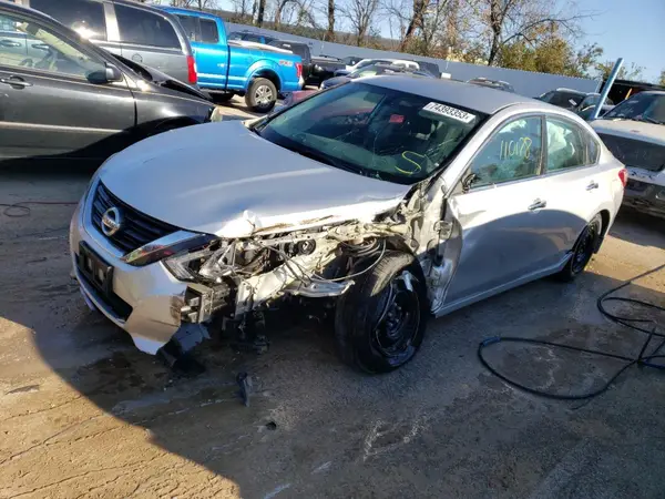 1N4AL3AP1JC473033 2018 NISSAN ALTIMA - Image 1