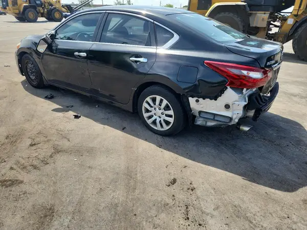 1N4AL3AP1JC474568 2018 NISSAN ALTIMA - Image 2
