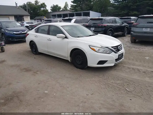 1N4AL3AP1JC474618 2018 NISSAN ALTIMA - Image 1