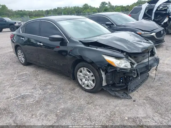 1N4AL3AP1JC476448 2018 NISSAN ALTIMA - Image 1