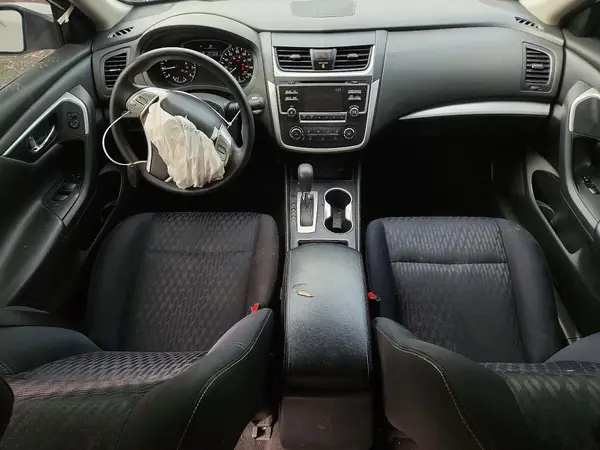 1N4AL3AP1JC477132 2018 NISSAN ALTIMA - Image 8