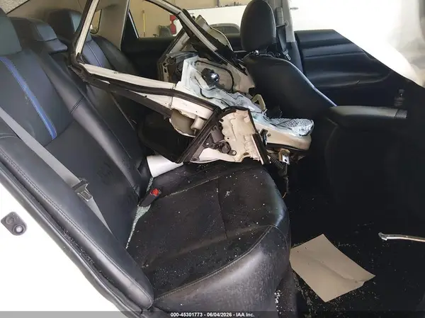 1N4AL3AP1JC477261 2018 NISSAN ALTIMA - Image 8