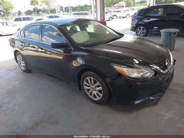 1N4AL3AP1JC478054 2018 NISSAN ALTIMA - Image 1