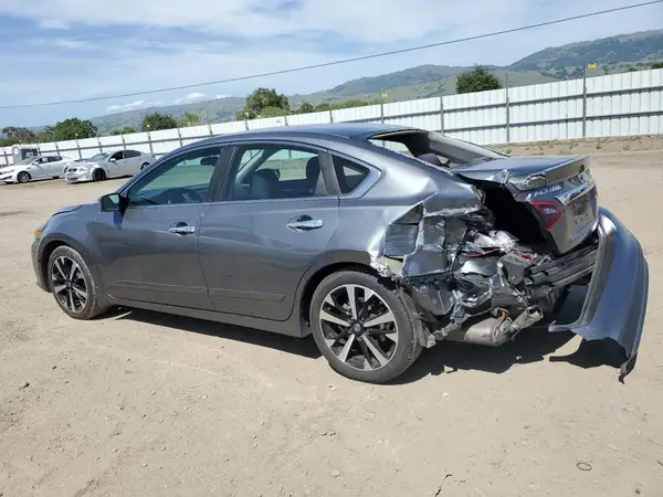 1N4AL3AP1JC478300 2018 NISSAN ALTIMA - Image 2