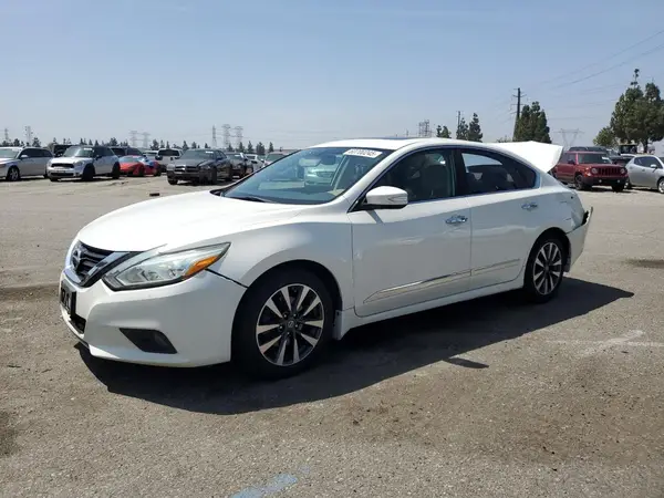 1N4AL3AP2GC110619 2016 NISSAN ALTIMA - Image 1