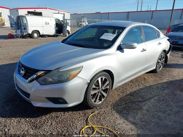 1N4AL3AP2GC115741 2016 NISSAN ALTIMA - Image 2