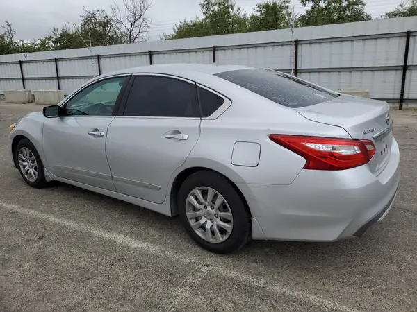 1N4AL3AP2GC118168 2016 NISSAN ALTIMA - Image 2