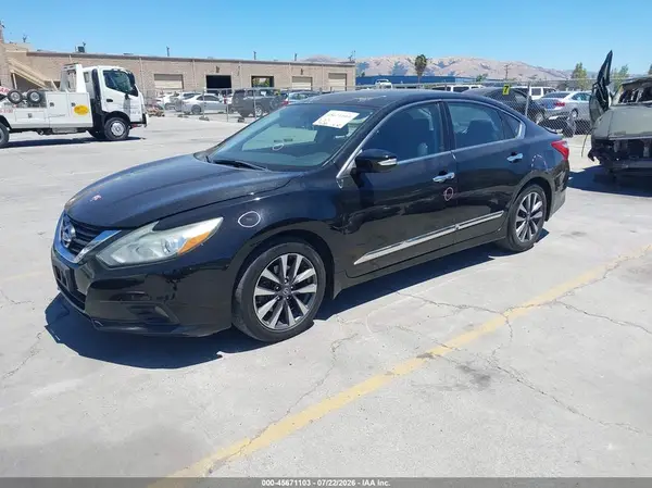 1N4AL3AP2GC120471 2016 NISSAN ALTIMA - Image 2