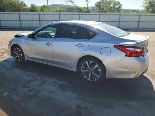 1N4AL3AP2GC121667 2016 NISSAN ALTIMA - Image 2
