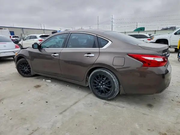 1N4AL3AP2GC121880 2016 NISSAN ALTIMA - Image 2