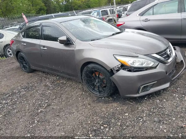 1N4AL3AP2GC125086 2016 NISSAN ALTIMA - Image 1
