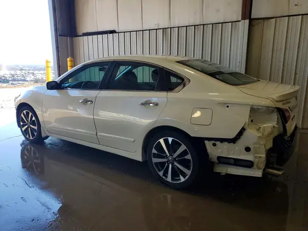1N4AL3AP2GC127811 2016 NISSAN ALTIMA - Image 2