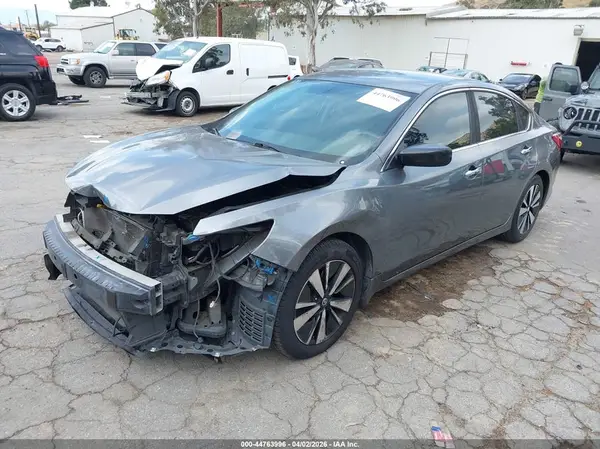 1N4AL3AP2GC134712 2016 NISSAN ALTIMA - Image 2