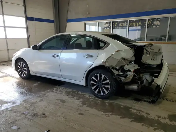 1N4AL3AP2GC137562 2016 NISSAN ALTIMA - Image 2