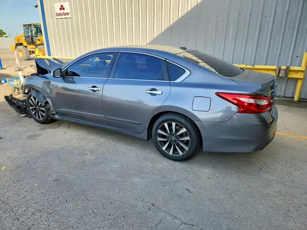1N4AL3AP2GC139778 2016 NISSAN ALTIMA - Image 2