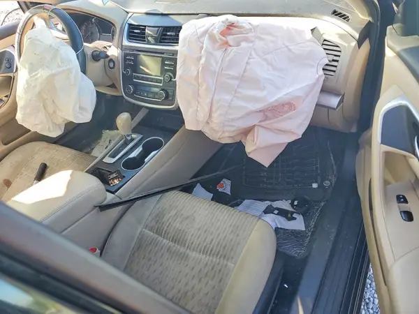 1N4AL3AP2GC143183 2016 NISSAN ALTIMA - Image 8
