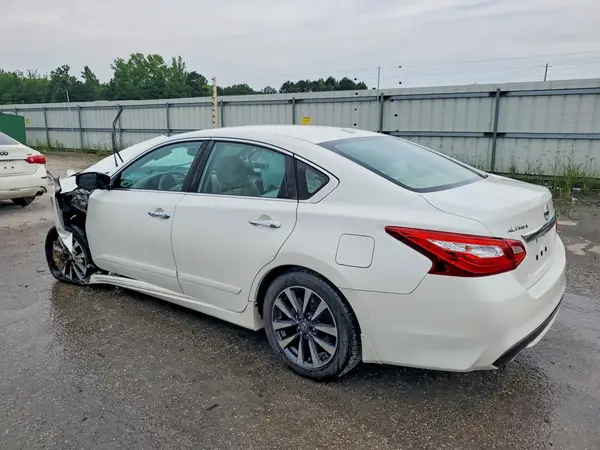 1N4AL3AP2GC152028 2016 NISSAN ALTIMA - Image 2