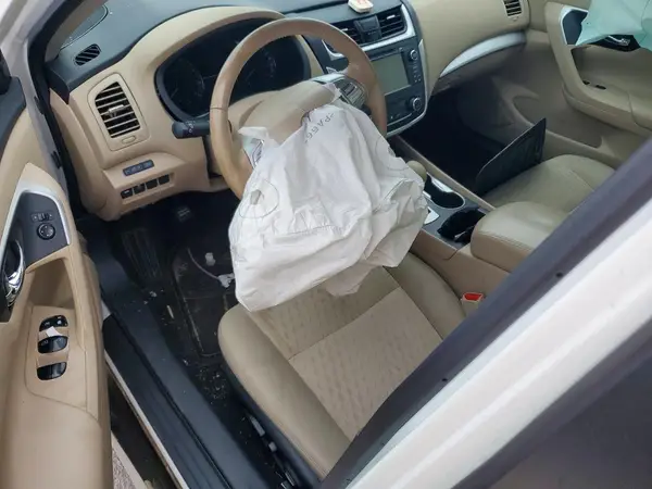 1N4AL3AP2GC152028 2016 NISSAN ALTIMA - Image 8