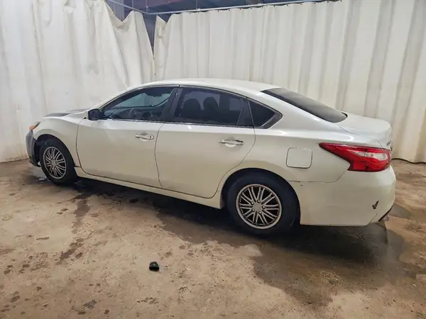 1N4AL3AP2GC158492 2016 NISSAN ALTIMA - Image 2