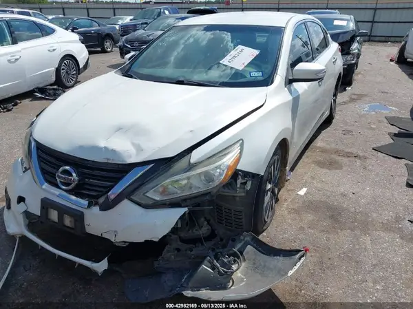 1N4AL3AP2GC164275 2016 NISSAN ALTIMA - Image 2