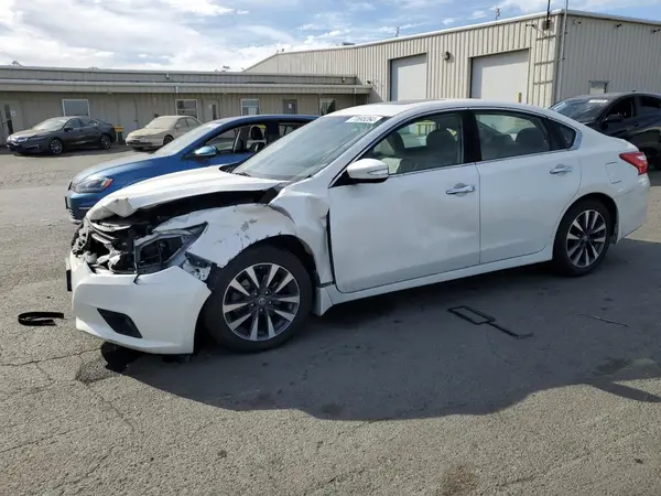 1N4AL3AP2GC172666 2016 NISSAN ALTIMA - Image 1