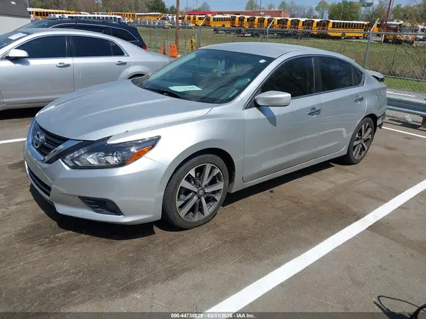 1N4AL3AP2GC173266 2016 NISSAN ALTIMA - Image 2