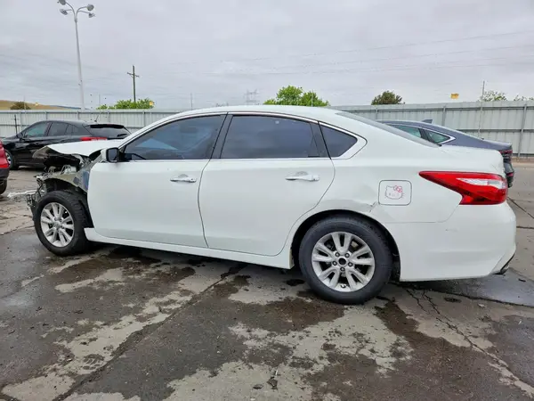 1N4AL3AP2GC177642 2016 NISSAN ALTIMA - Image 2
