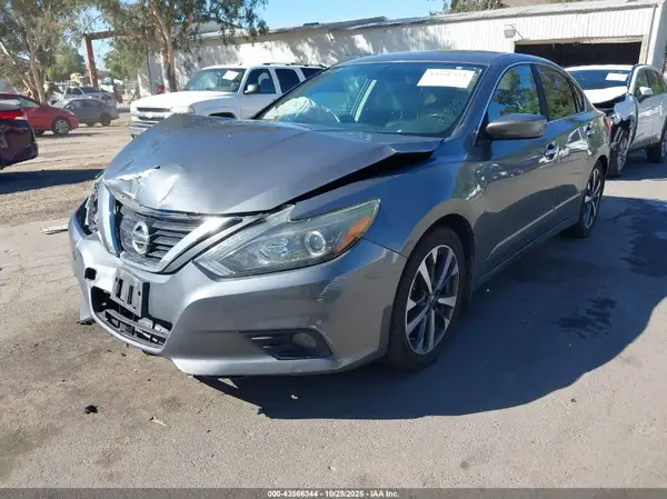 1N4AL3AP2GC181805 2016 NISSAN ALTIMA - Image 2