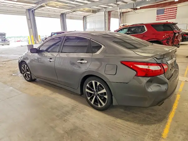 1N4AL3AP2GC184025 2016 NISSAN ALTIMA - Image 2