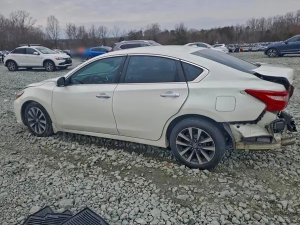 1N4AL3AP2GC187331 2016 NISSAN ALTIMA - Image 2