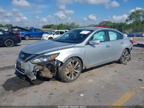 1N4AL3AP2GC199379 2016 NISSAN ALTIMA - Image 2