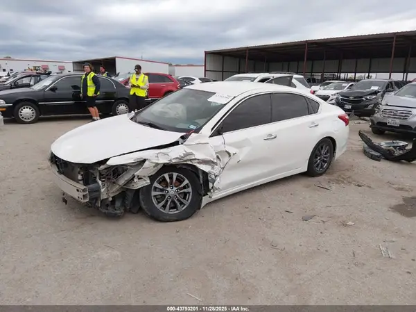 1N4AL3AP2GC203348 2016 NISSAN ALTIMA - Image 2