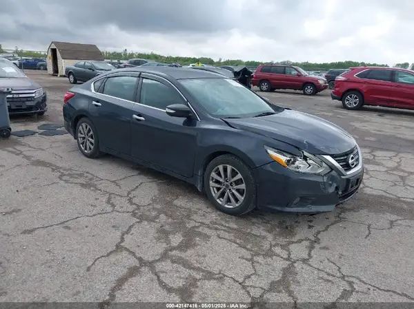 1N4AL3AP2GC203575 2016 NISSAN ALTIMA - Image 1