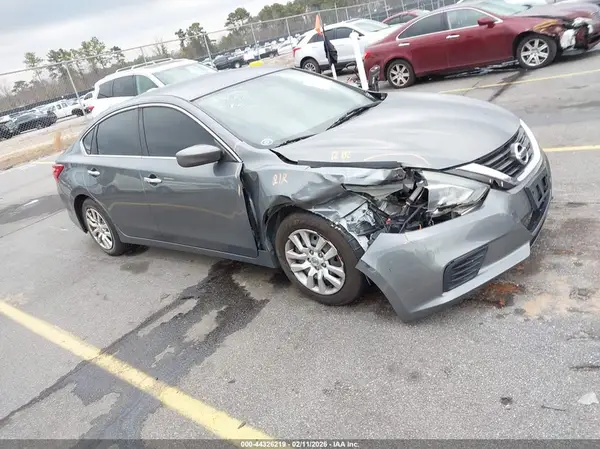 1N4AL3AP2GC204192 2016 NISSAN ALTIMA - Image 1