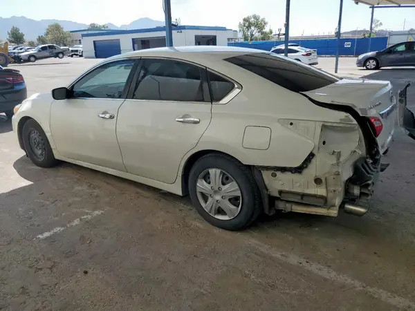 1N4AL3AP2GC210431 2016 NISSAN ALTIMA - Image 2