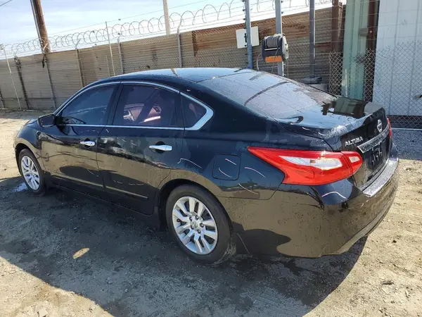 1N4AL3AP2GC212275 2016 NISSAN ALTIMA - Image 2