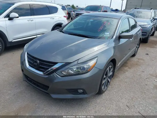 1N4AL3AP2GC215113 2016 NISSAN ALTIMA - Image 2