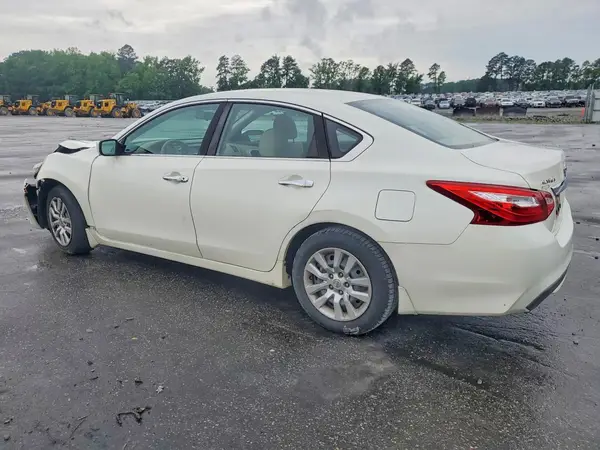 1N4AL3AP2GC215547 2016 NISSAN ALTIMA - Image 2