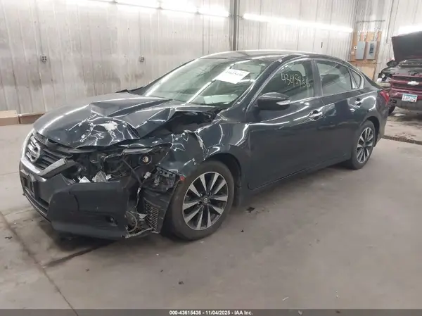 1N4AL3AP2GC215743 2016 NISSAN ALTIMA - Image 2